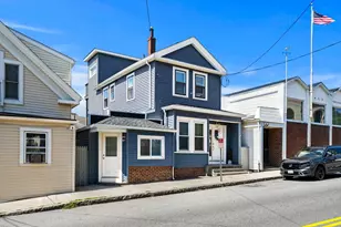 137 Prospect St, Gloucester, MA 01930 - Photo 1