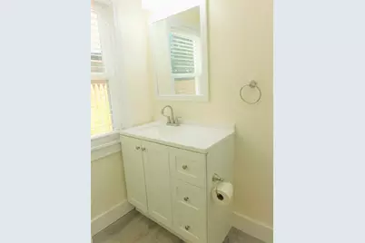 30 Jenkins St, Boston, MA 02127 - Photo 7