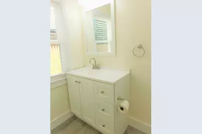 30 Jenkins St, Boston, MA 02127 - Photo 7