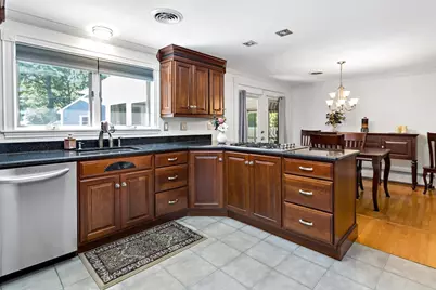4 Deepwood Drive, Falmouth, MA 02536 - Photo 9