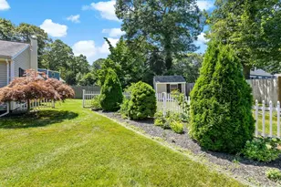 4 Deepwood Dr, Falmouth, MA 02536 - Photo 27