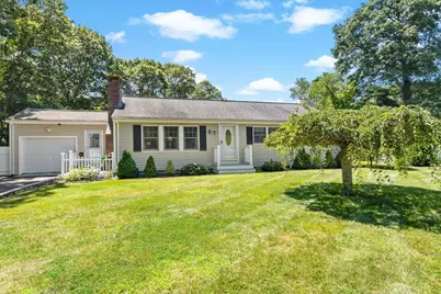 4 Deepwood Drive, Falmouth, MA 02536 - Photo 3