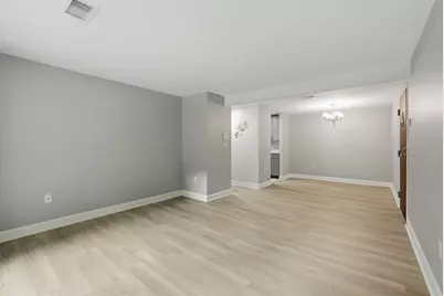 405 Franklin Crossing Road #405, Franklin, MA 02038 - Photo 3