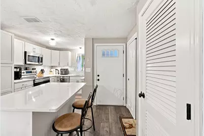 194 Washington St #B, Canton, MA 02021 - Photo 5