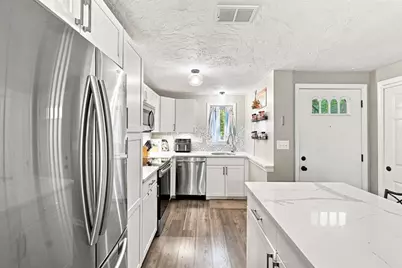 194 Washington St #B, Canton, MA 02021 - Photo 3