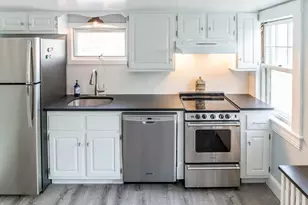 7 Fort Sewall, Marblehead, MA 01945 - Photo 3