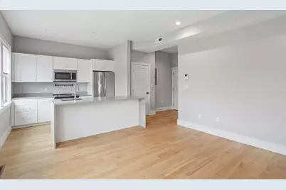 717 Centre Street, Boston, MA 02130 - Photo 3