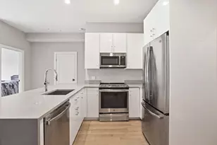 717 Centre St, Boston, MA 02130 - Photo 11
