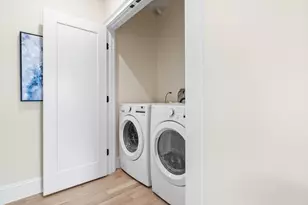 404 Lowell St, Wakefield, MA 01880 - Photo 9