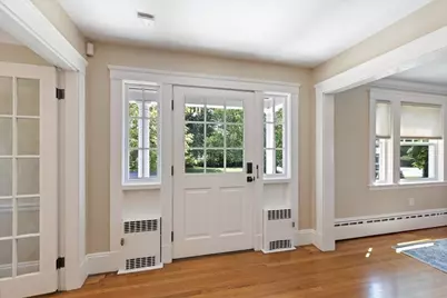 14 Stratford Rd, Melrose, MA 02176 - Photo 5