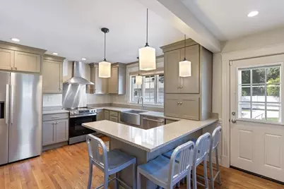 14 Stratford Rd, Melrose, MA 02176 - Photo 9