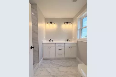 9 Acton Rd #4, Chelmsford, MA 01824 - Photo 7