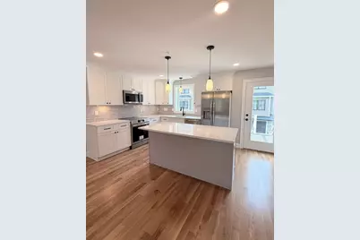 9 Acton Rd #4, Chelmsford, MA 01824 - Photo 5
