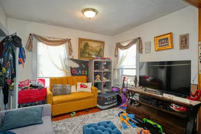 7 Prospect St, Woburn, MA 01801 - Photo 31