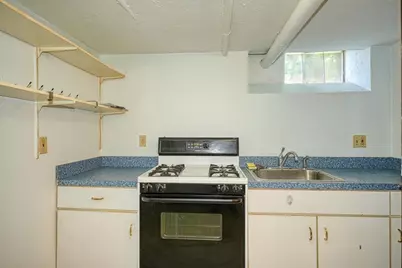 7 Prospect St, Woburn, MA 01801 - Photo 33