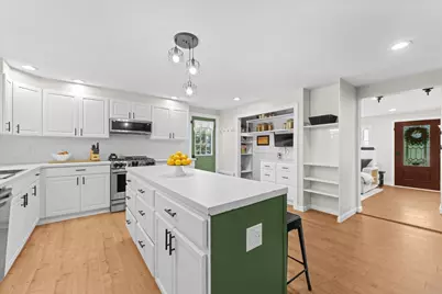 21 Fyrbeck Ave, Shrewsbury, MA 01545 - Photo 9
