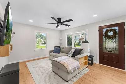 21 Fyrbeck Ave, Shrewsbury, MA 01545 - Photo 13