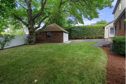 16 Douglas Road, Belmont, MA 02478 - Photo 23