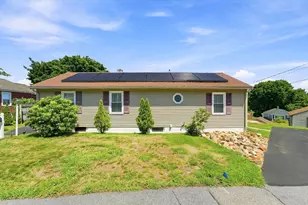 51 Hill St, Hopedale, MA 01747 - Photo 1