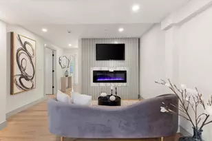 22 Hunting St, Cambridge, MA 02141 - Photo 11