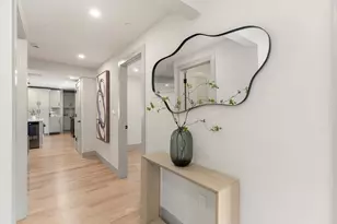 22 Hunting St, Cambridge, MA 02141 - Photo 5