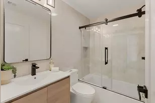 22 Hunting St, Cambridge, MA 02141 - Photo 19