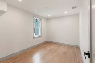 22 Hunting St, Cambridge, MA 02141 - Photo 17