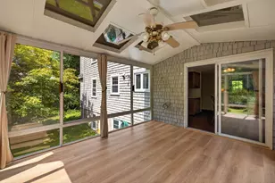 24 Railroad Ave, Taunton, MA 02780 - Photo 15