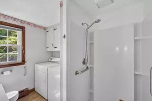24 Railroad Ave, Taunton, MA 02780 - Photo 7