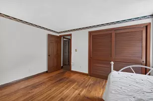 24 Railroad Ave, Taunton, MA 02780 - Photo 27