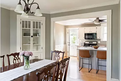 21 Trask St, Danvers, MA 01923 - Photo 3