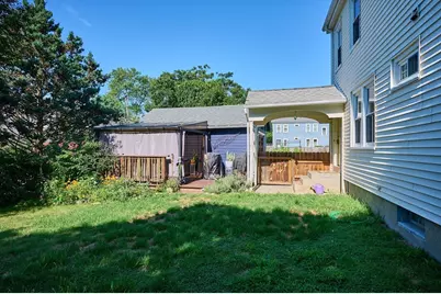 26 Smith St, Greenfield, MA 01301 - Photo 25