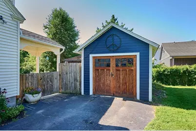 26 Smith St, Greenfield, MA 01301 - Photo 21