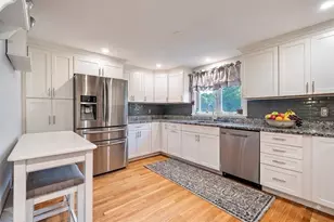 314 Highland St, Hamilton, MA 01982 - Photo 9