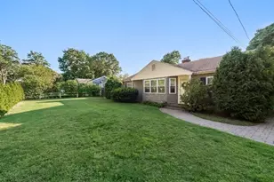 314 Highland St, Hamilton, MA 01982 - Photo 1
