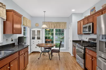 6 Autumn Gln, Plymouth, MA 02360 - Photo 3