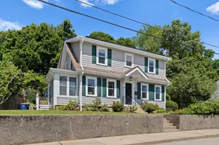 25 Bay View Ave, Plymouth, MA 02360 - Photo 33
