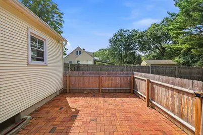 11 Grenier Dr, Westfield, MA 01085 - Photo 19