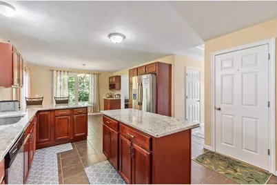 30 Morningside Dr, Haverhill, MA 01832 - Photo 9