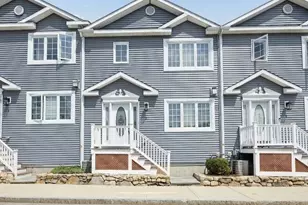 40 Myrtle St, Waltham, MA 02453 - Photo 1