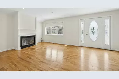 40 Myrtle Street #3, Waltham, MA 02453 - Photo 3
