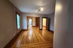 29 1/2 Taylor St, Saugus, MA 01906 - Photo 5