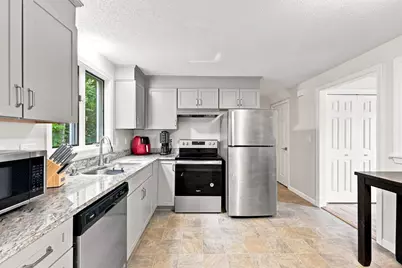 720 Russell Rd #C, Westfield, MA 01085 - Photo 13