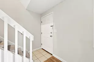 720 Russell Rd, Westfield, MA 01085 - Photo 5