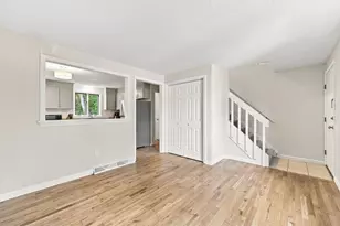 720 Russell Rd, Westfield, MA 01085 - Photo 7
