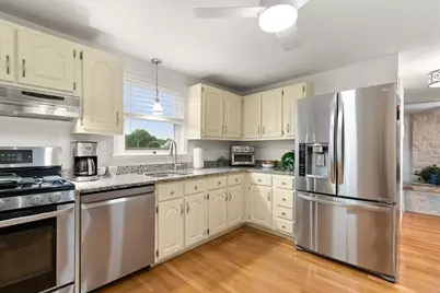 44 Sable Rd, Salem, MA 01970 - Photo 11