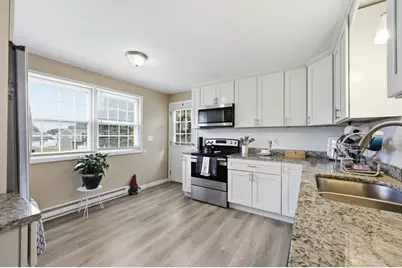 40-42 Ferris St, Springfield, MA 01151 - Photo 11