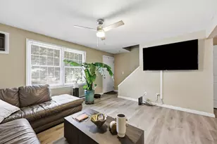 40-42 Ferris St, Springfield, MA 01151 - Photo 9