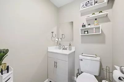 40-42 Ferris St, Springfield, MA 01151 - Photo 15