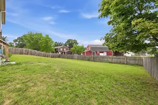 40-42 Ferris St, Springfield, MA 01151 - Photo 29